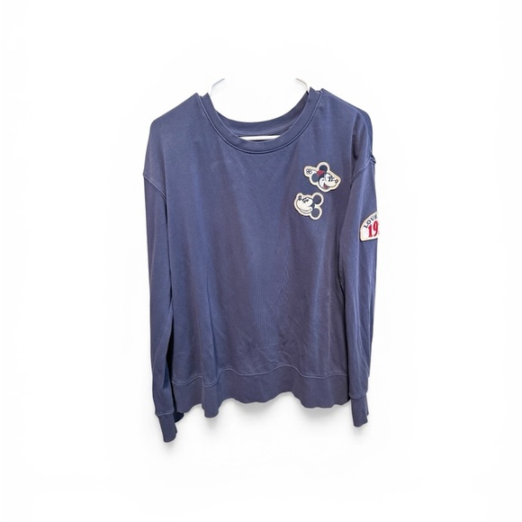 Disney Sweaters - Women’s Disney Vintage Style Crewneck Size L